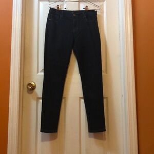 Forever 21 dark blue skinny Jean 5 pockets zipper and button closure size 29
